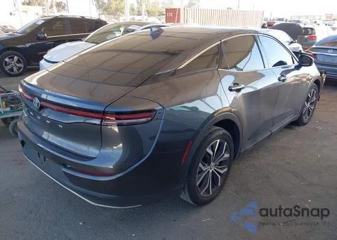 2024 Toyota Crown Xle из США, поврежденный, VIN JTDAAAAF5R3027930